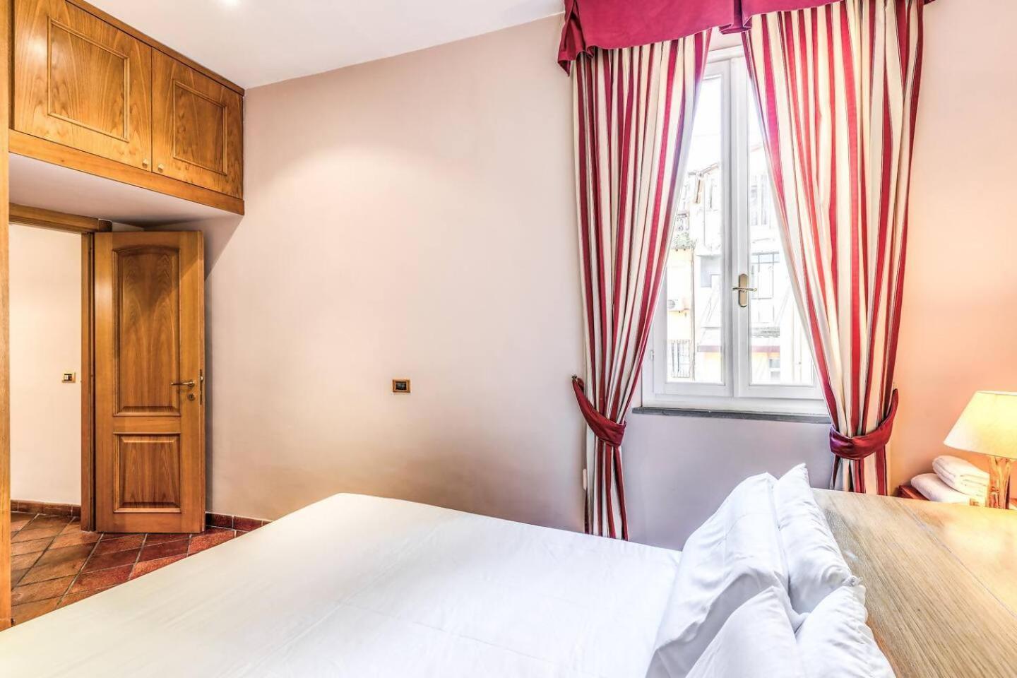 ローマCozy Flat In Trevi Fountainアパートメント エクステリア 写真