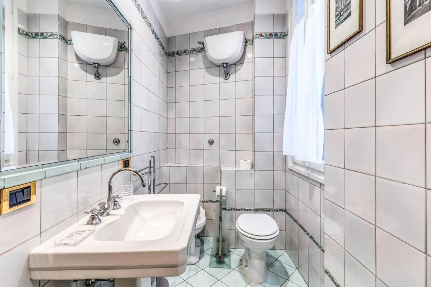ローマCozy Flat In Trevi Fountainアパートメント エクステリア 写真